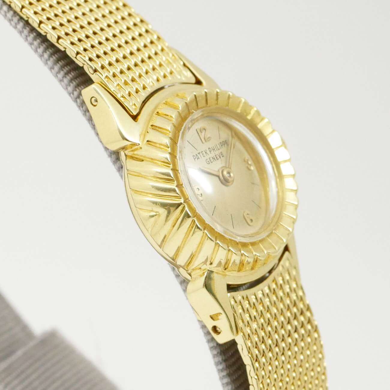 PATEK PHILIPPE ROUND MODEL