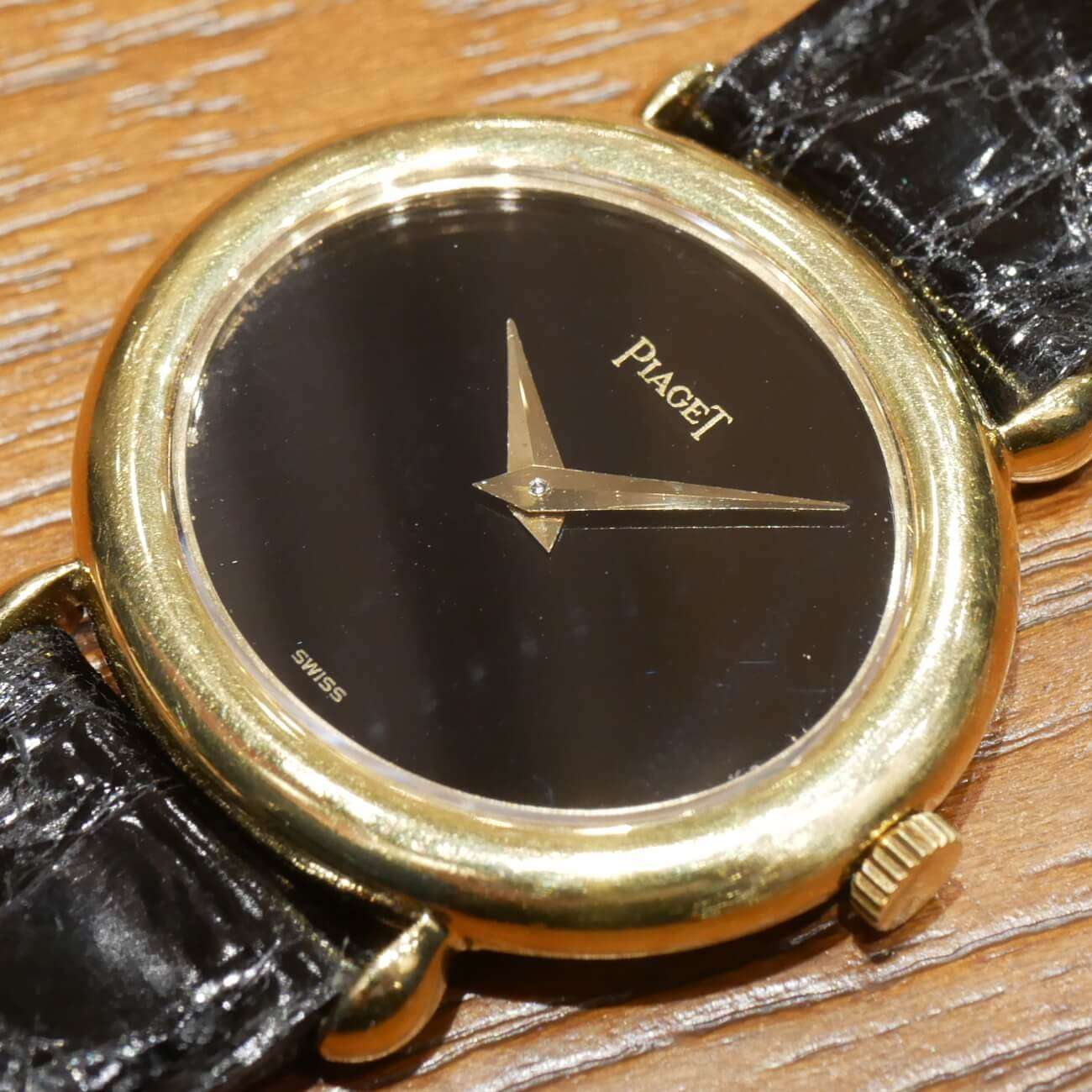 PIAGET ROUND MODEL