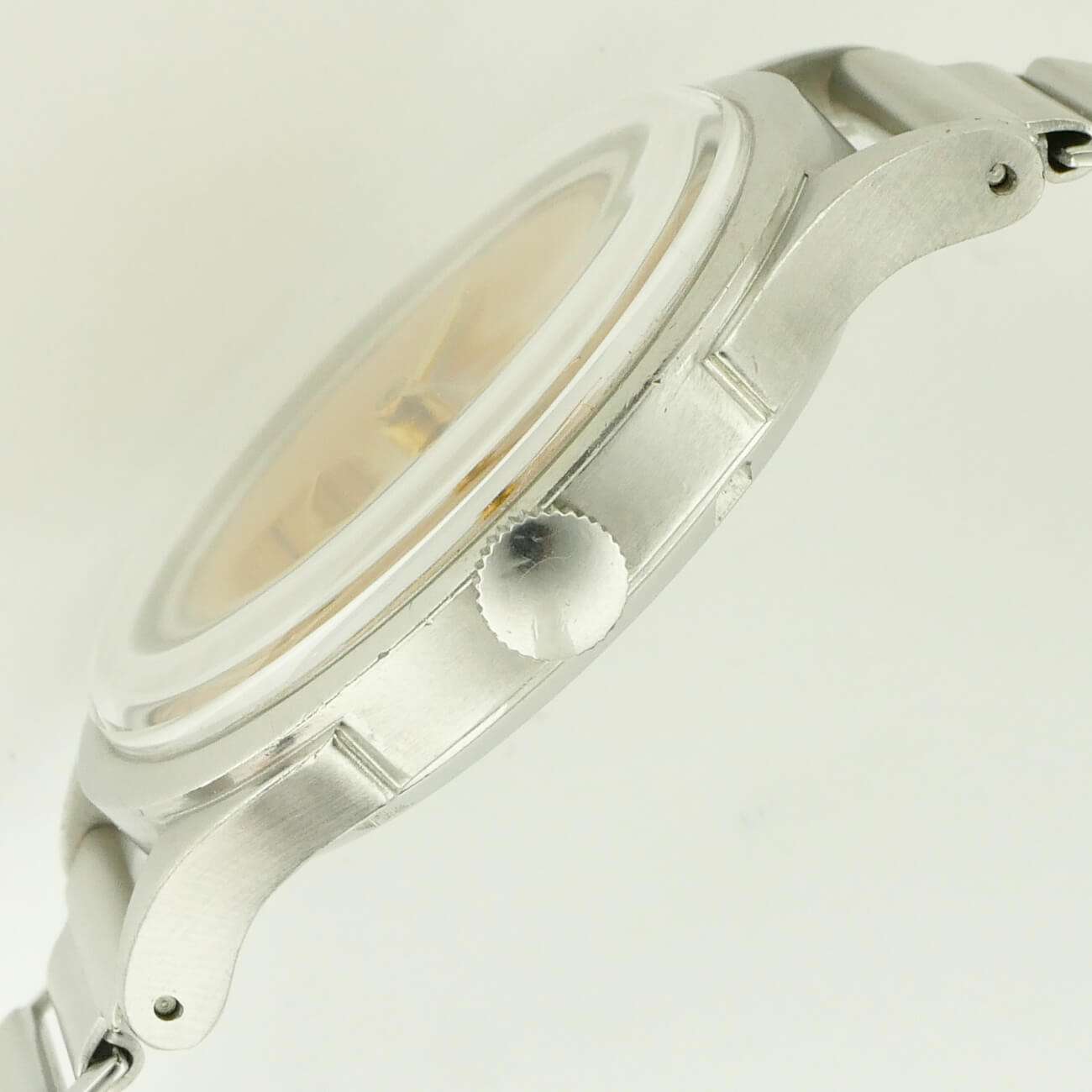 OMEGA ROUND MODEL