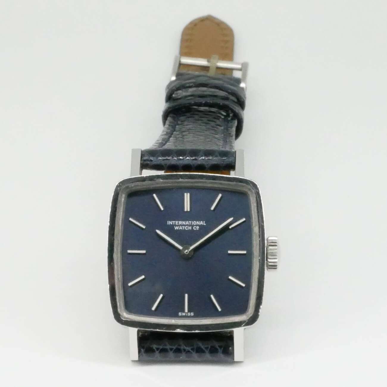 IWC RECTANGLE MODEL