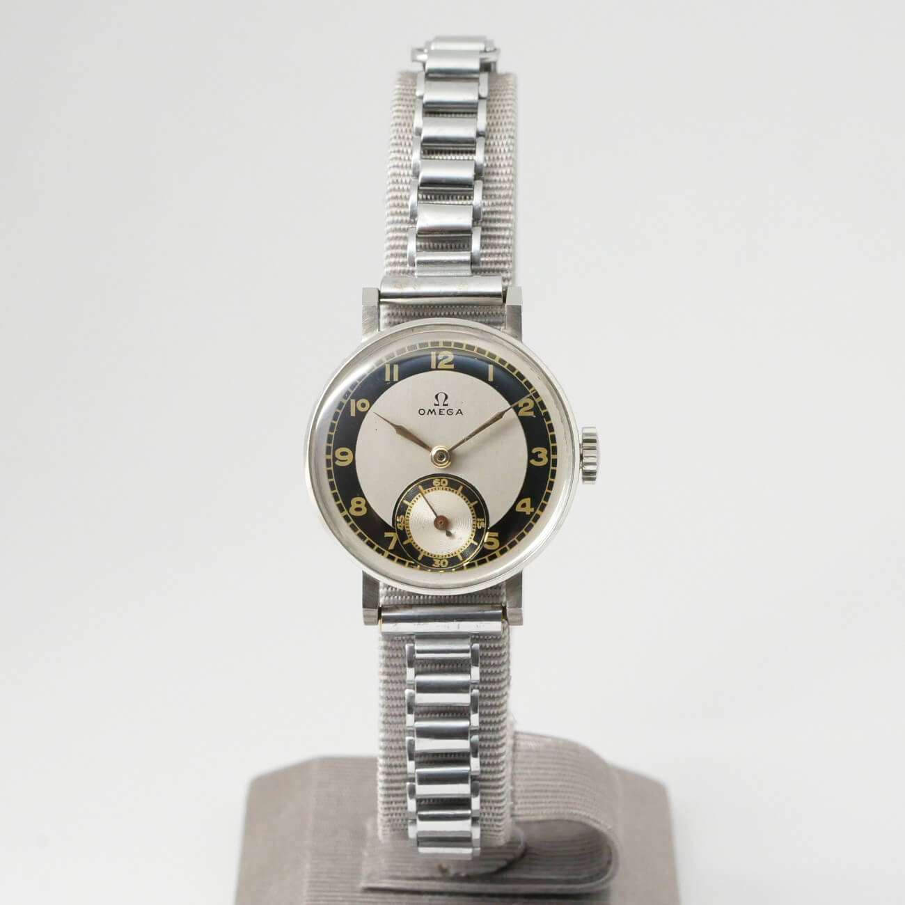 OMEGA ART DECO