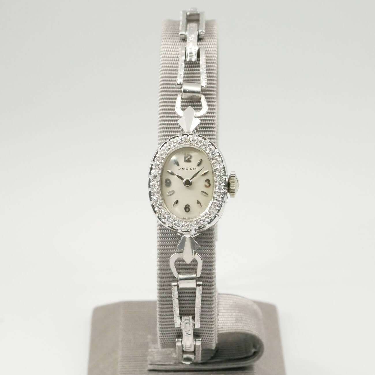 LONGINES ROUND MODEL