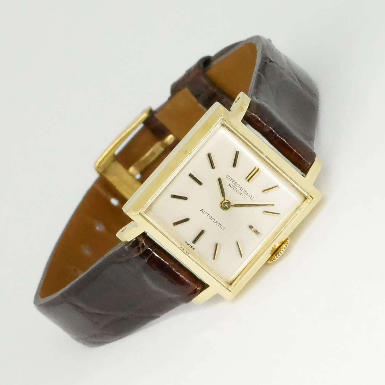 IWC RECTANGLE MODEL