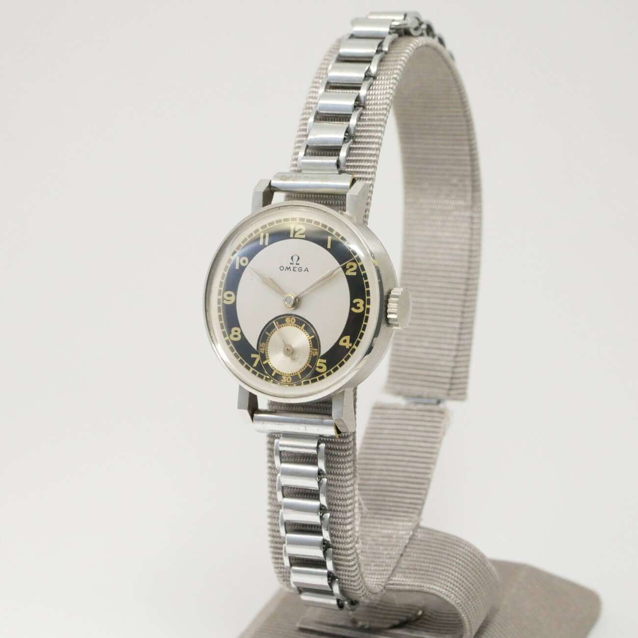 OMEGA ART DECO