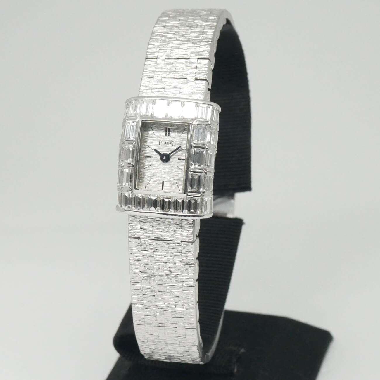 PIAGET BACK WIND 