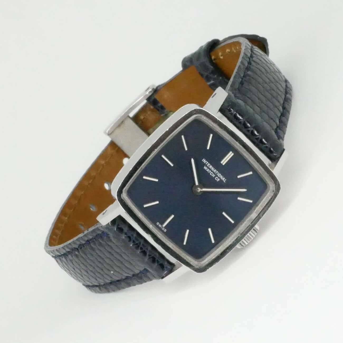 IWC RECTANGLE MODEL