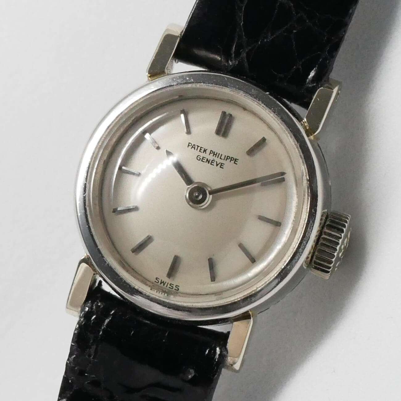 PATEK PHILIPPE ROUND MODEL