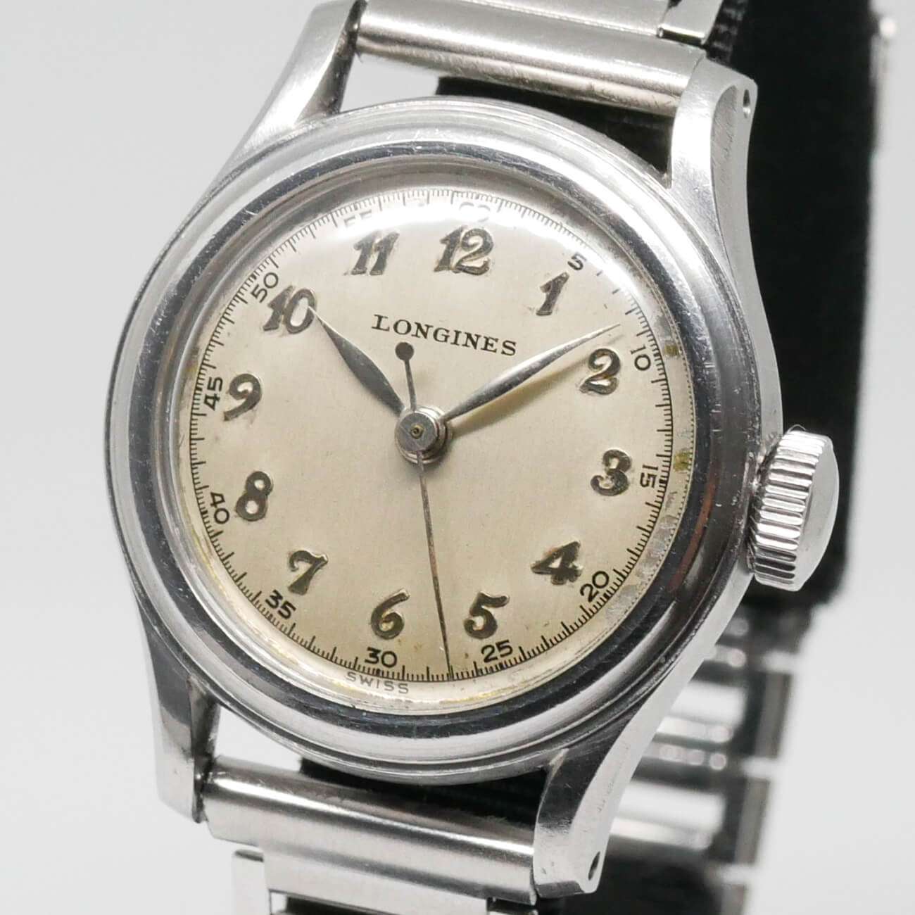 LONGINES ROUND MODEL