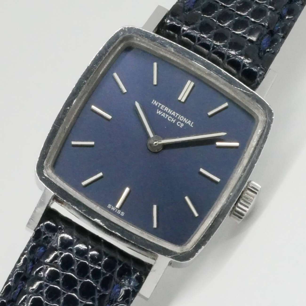 IWC RECTANGLE MODEL