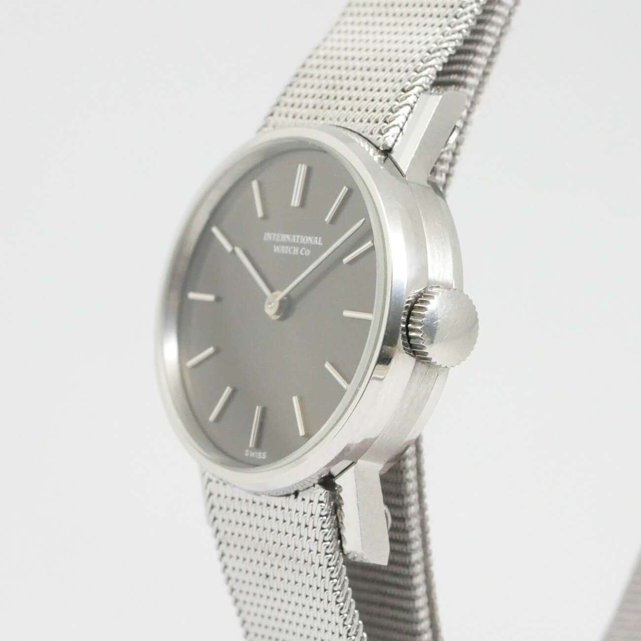 IWC ROUND MODEL