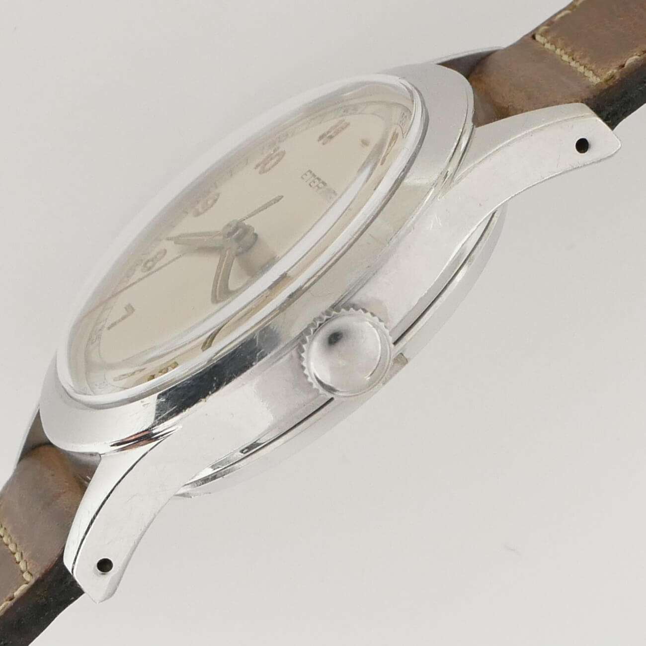 ETERNA ROUND MODEL