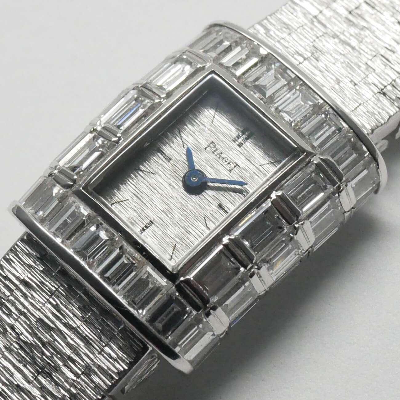 PIAGET BACK WIND 