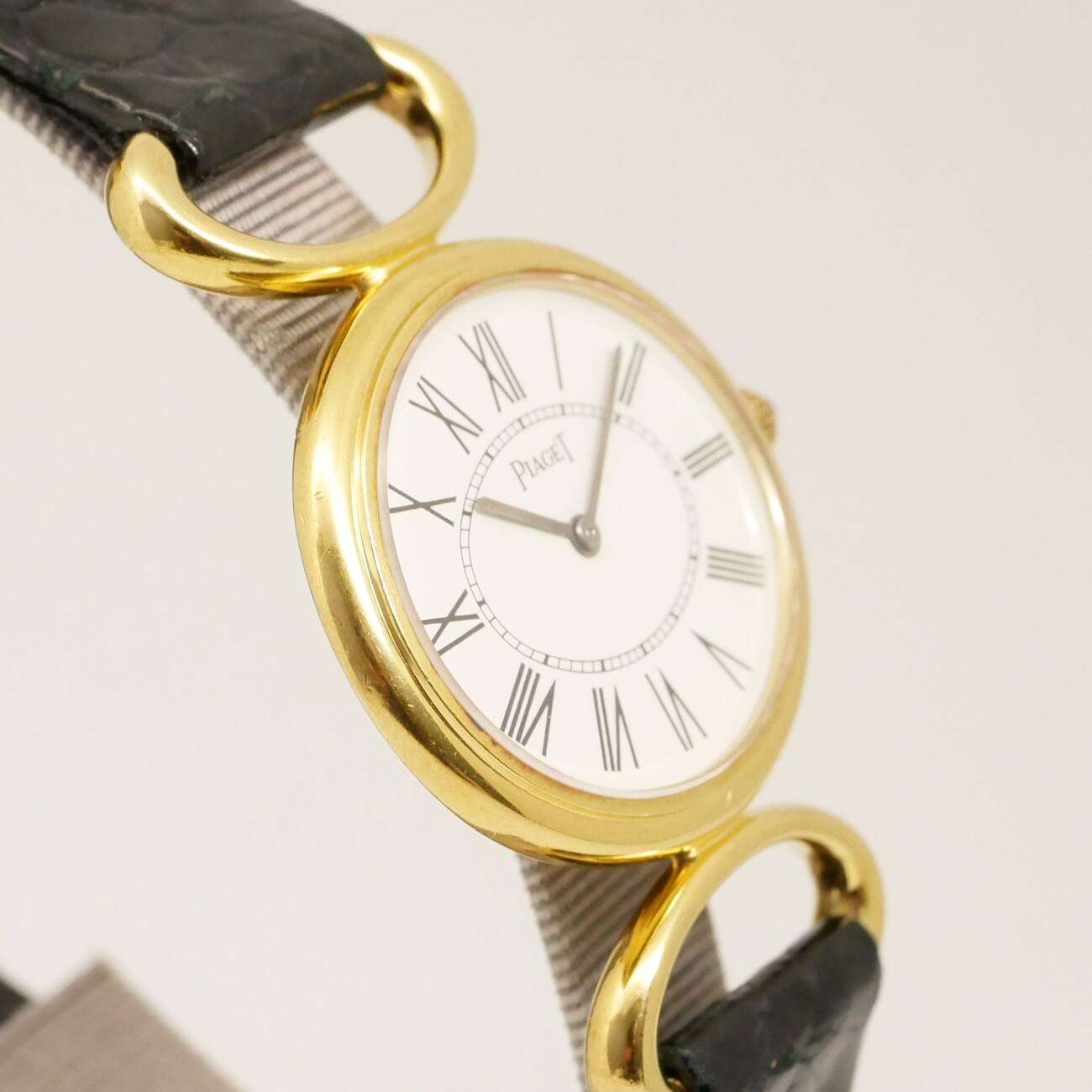 PIAGET ROUND  MODEL
