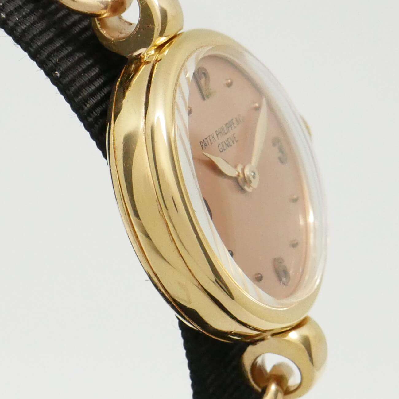 PATEK PHILIPPE ROUND MODEL