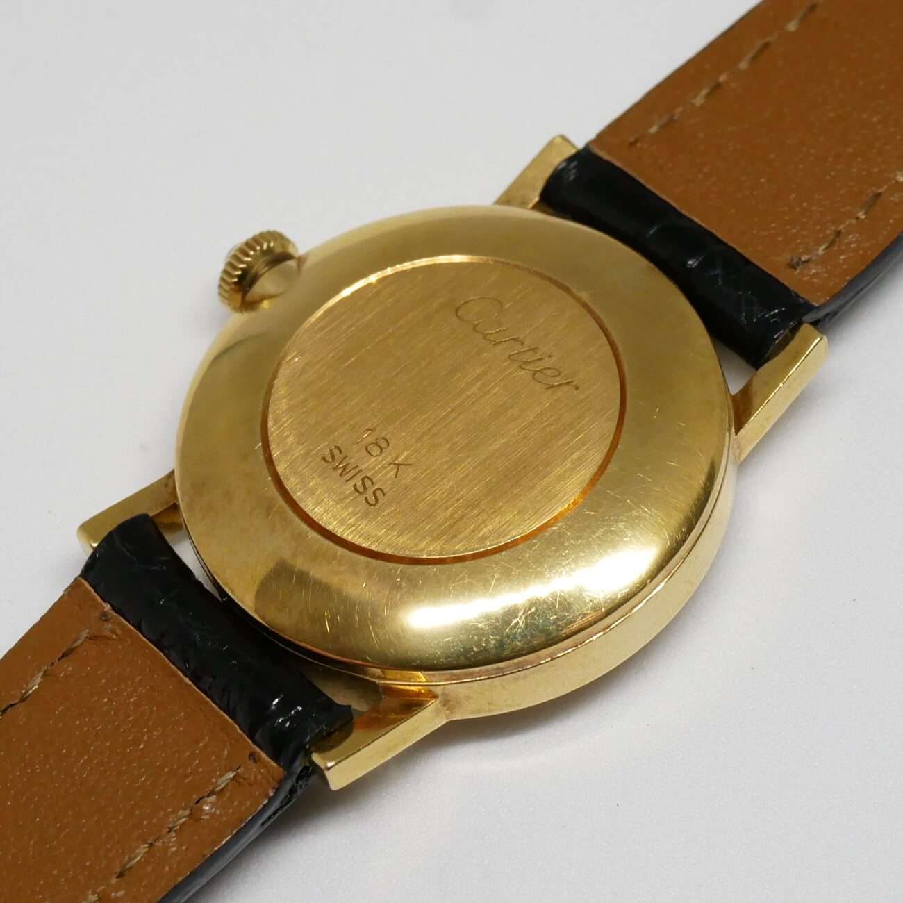 CARTIER ROUND MODEL