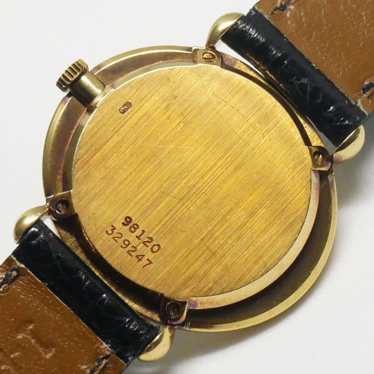 PIAGET ROUND MODEL