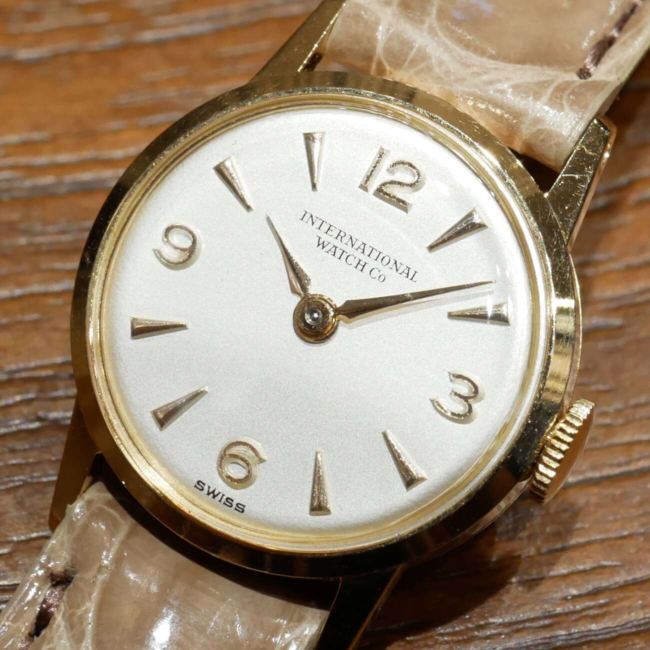 IWC ROUND MODEL