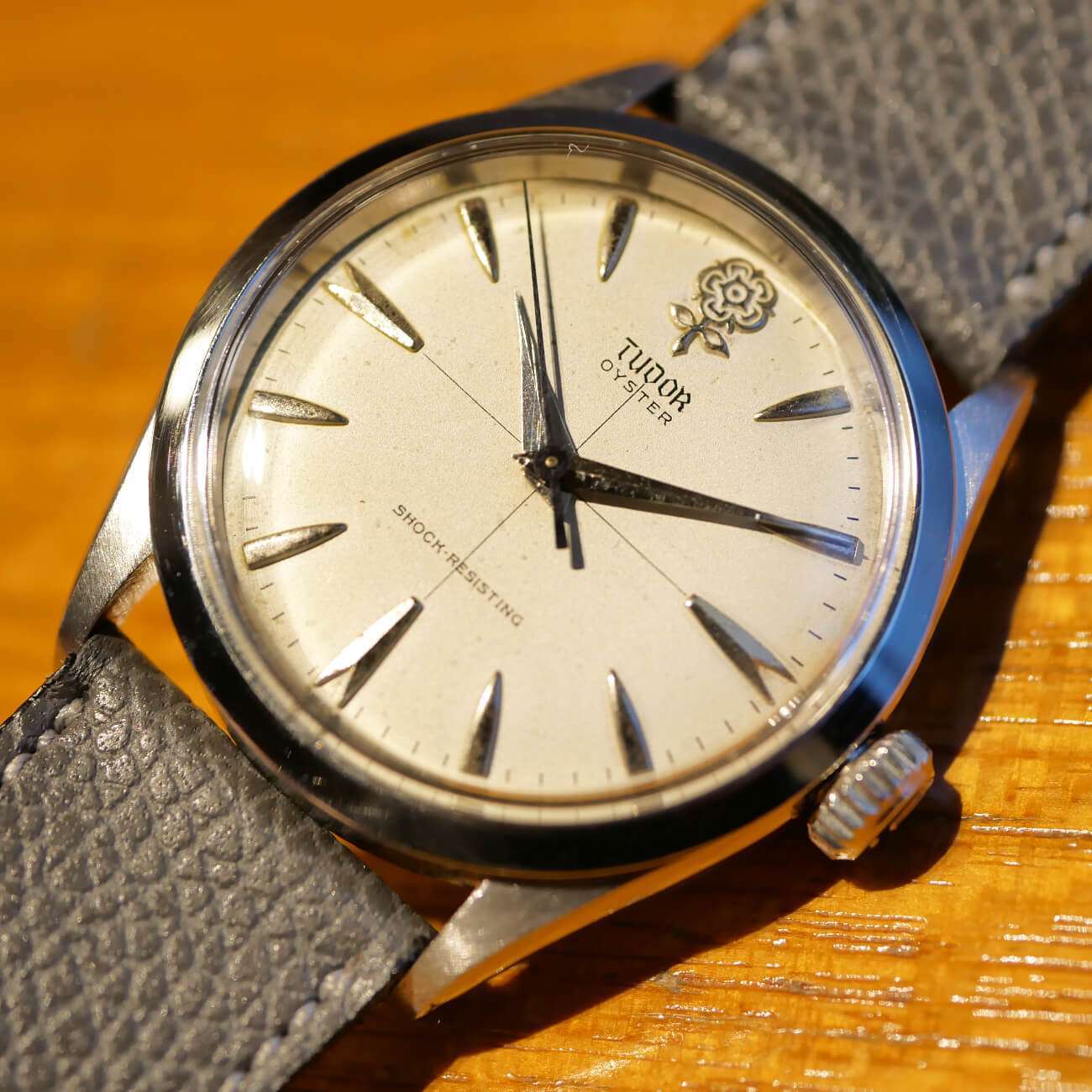 TUDOR OYSTER