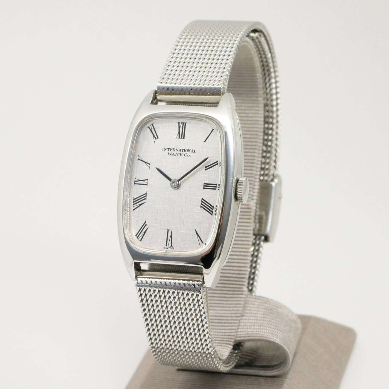 IWC RECTANGLE MODEL