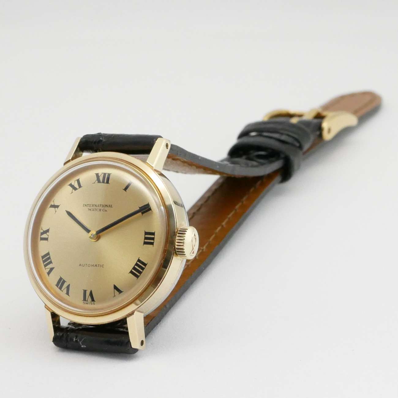 IWC ROUND MODEL