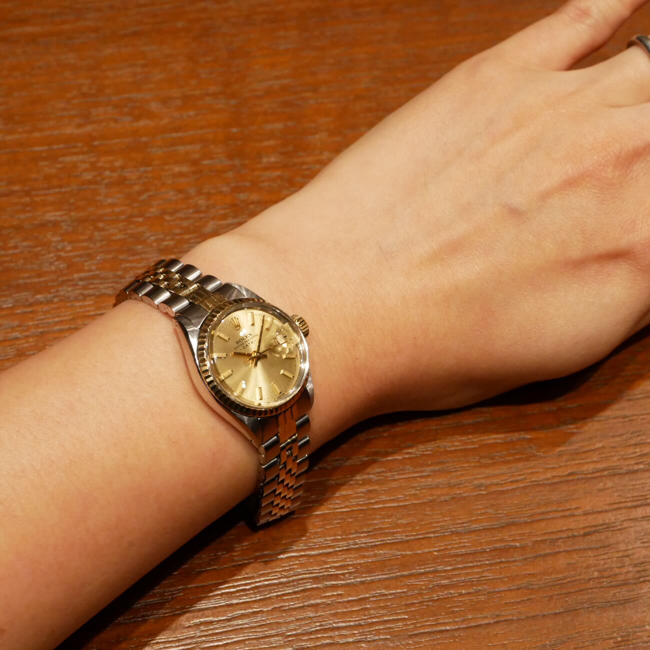 ROLEX OYSTER PERPETUAL DATE