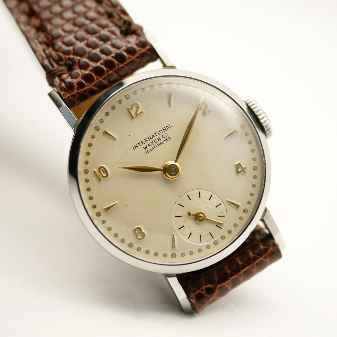 IWC ROUND MODEL