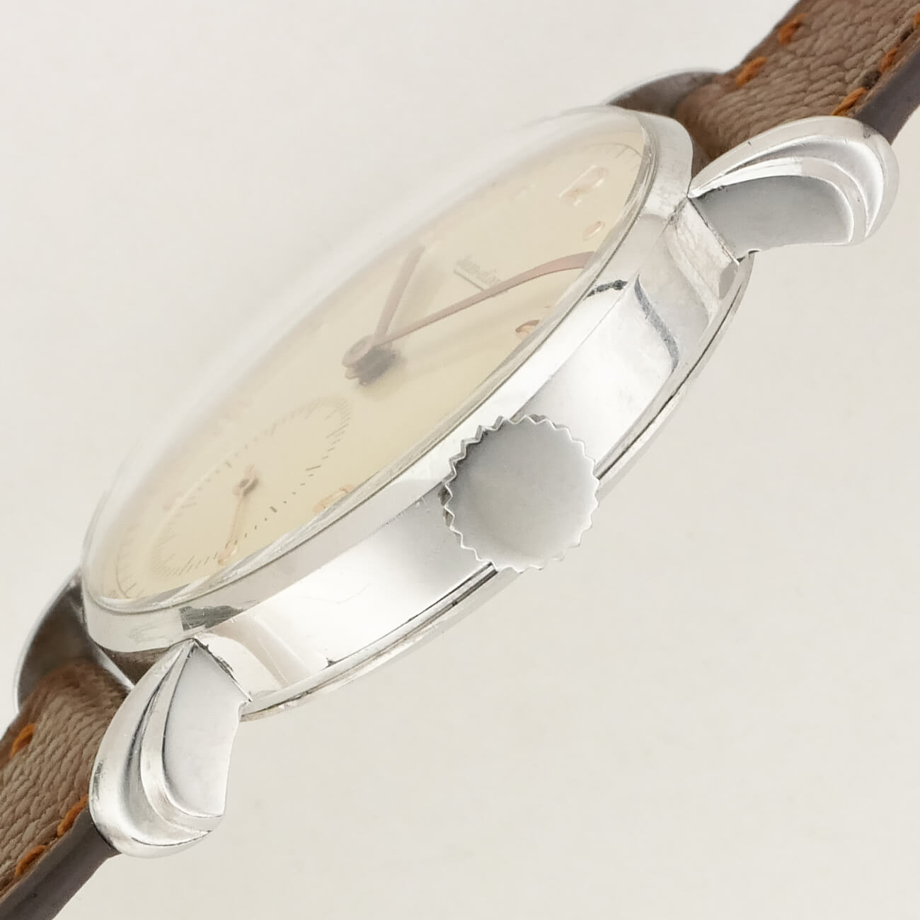 JAEGER LECOULTRE ROUND MODEL