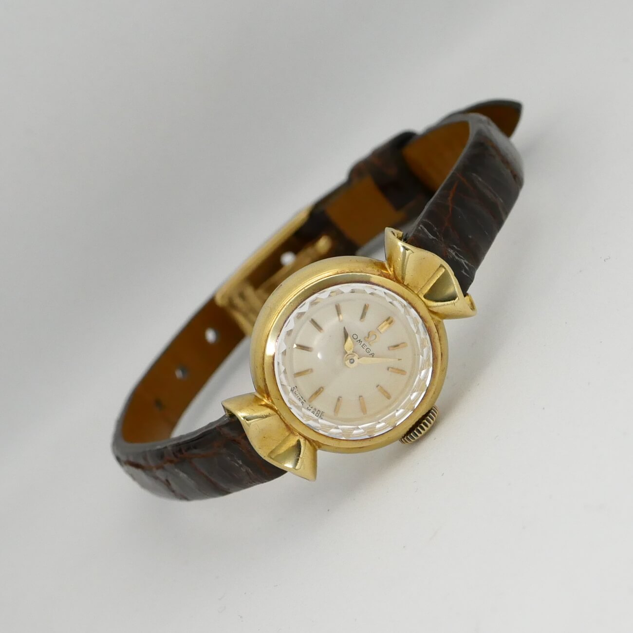 OMEGA ROUND MODEL