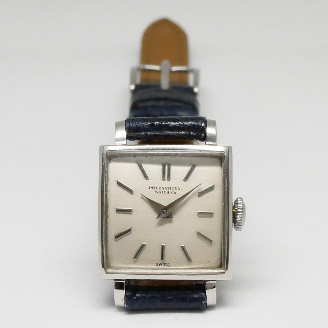IWC RECTANGLE MODEL