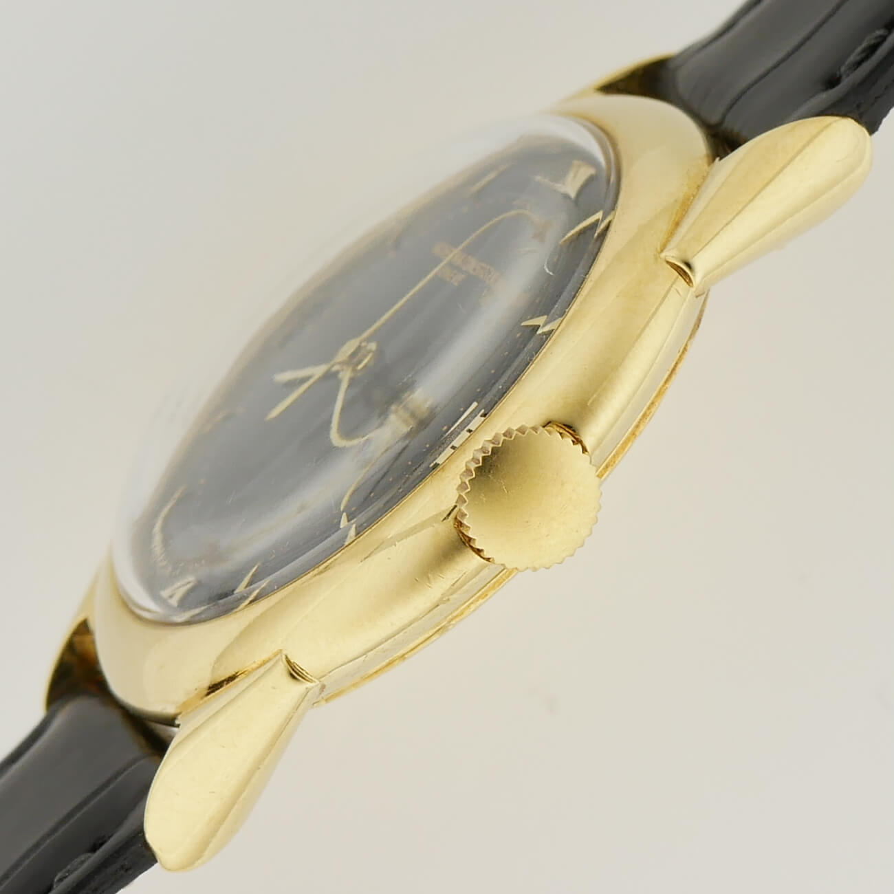 VACHERON & CONSTANTIN ROUND MODEL