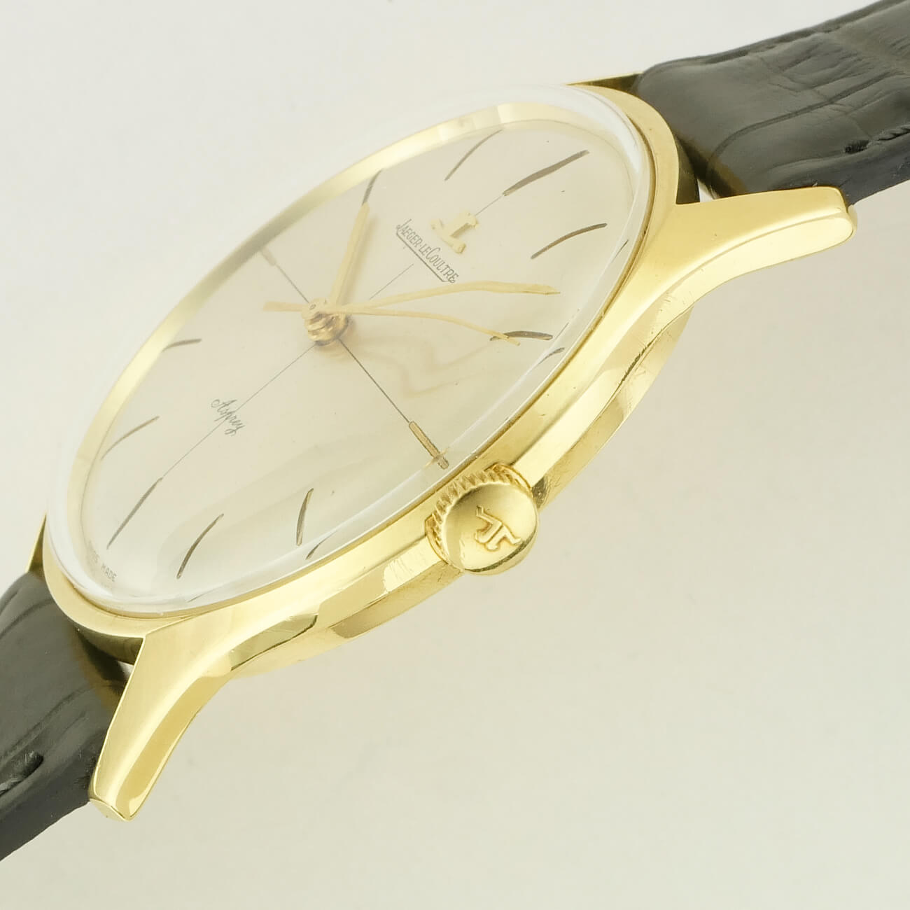 JAEGER LECOULTRE ROUND MODEL 