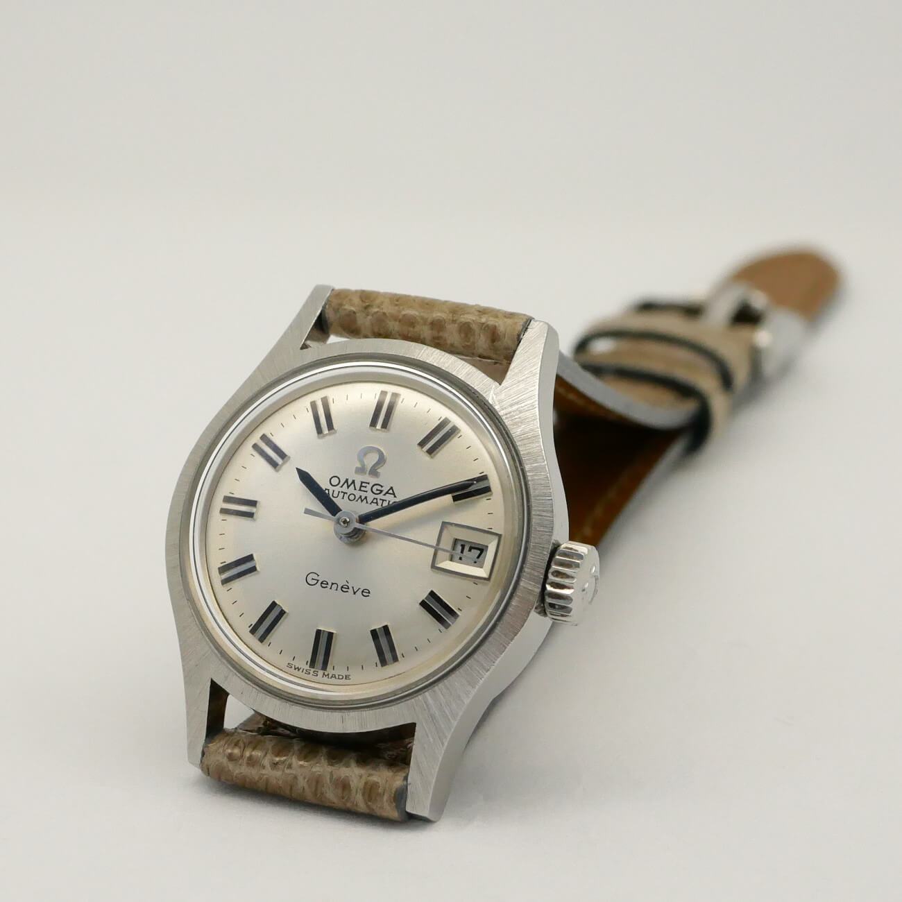 OMEGA GENEVE