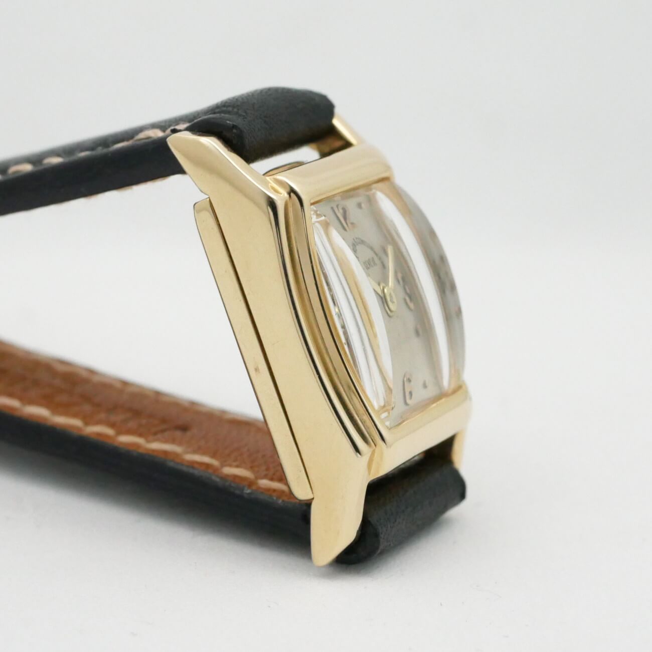 VACHERON & CONSTANTIN RECTANGLE MODEL