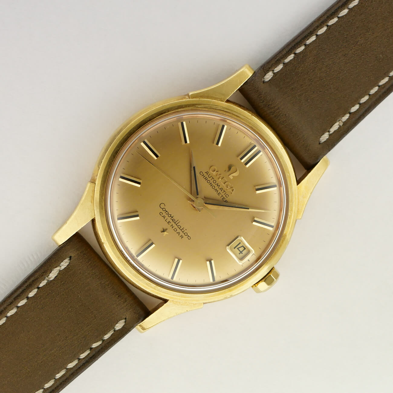 OMEGA CONSTELLATION CALENDAR