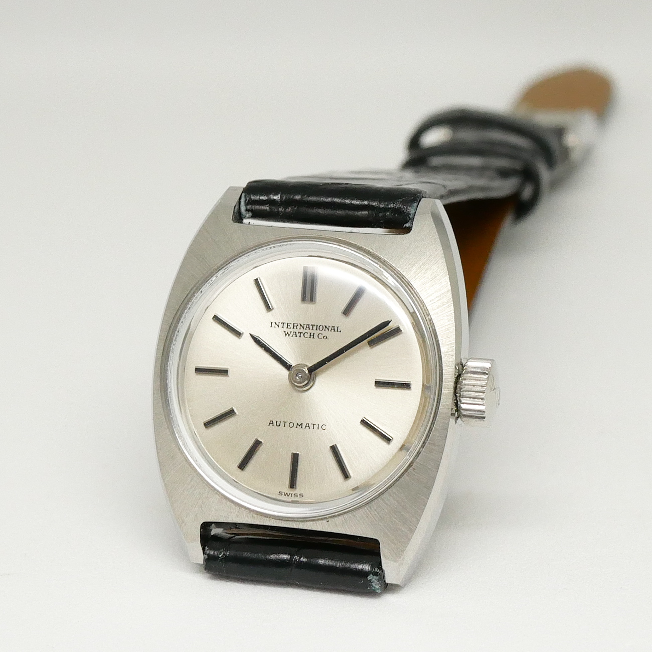 IWC TONNEAU MODEL