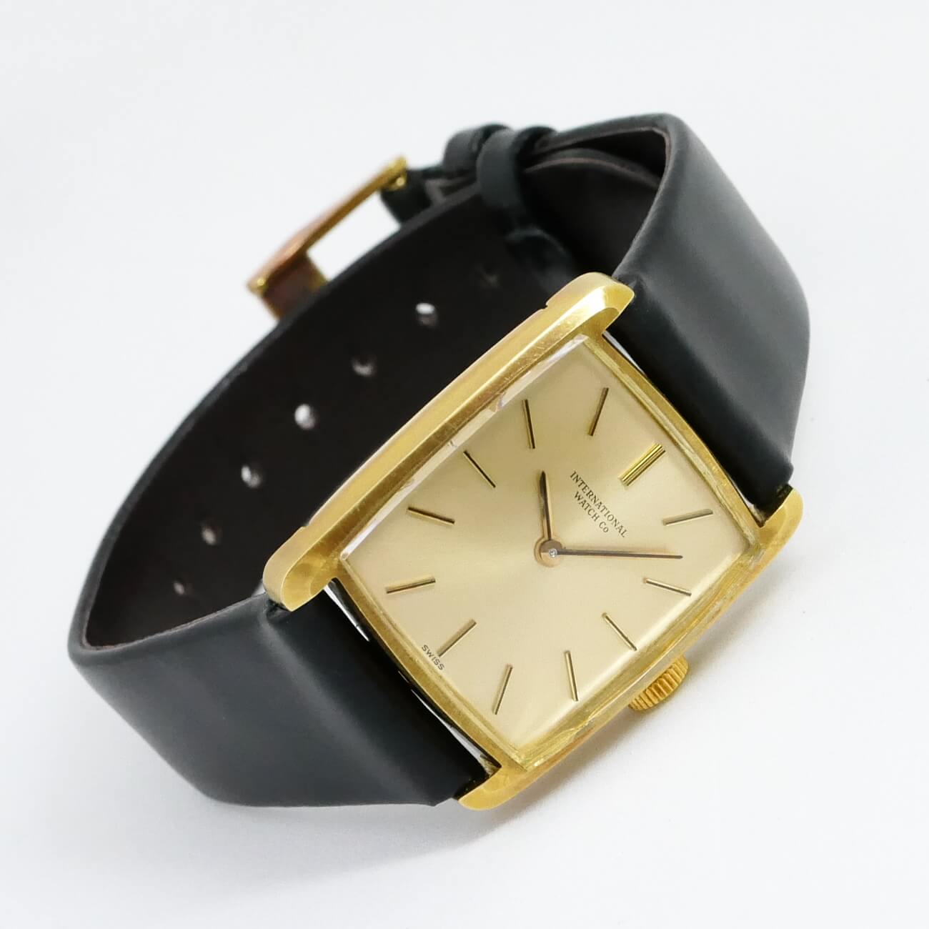 IWC RECTANGLE MODEL