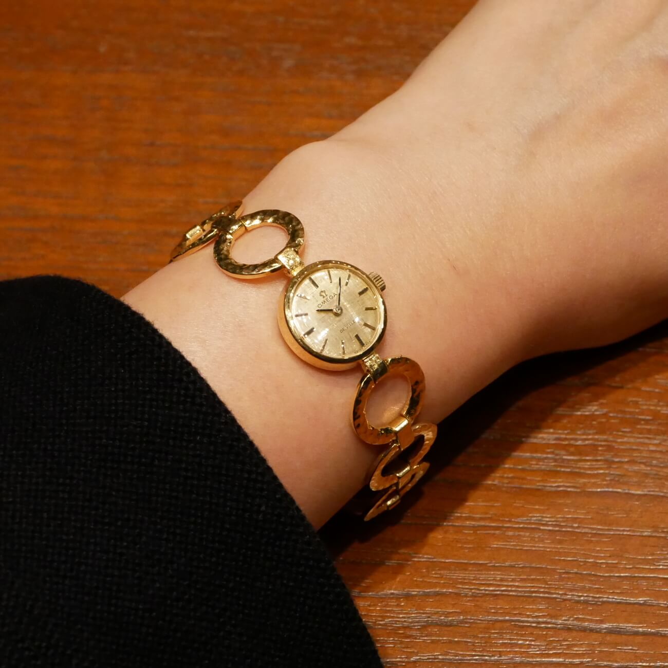 OMEGA DE VILLE