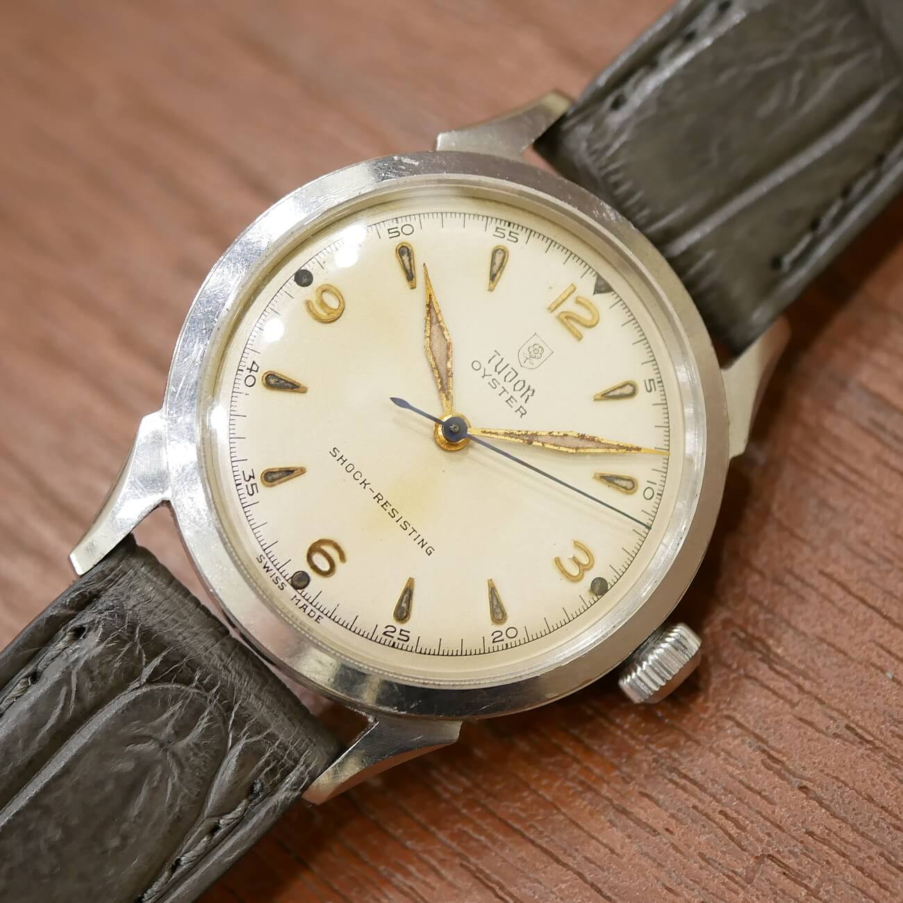TUDOR OYSTER