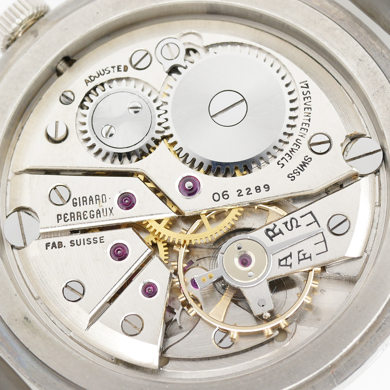 GIRARD PERREGAUX ROUND MODEL