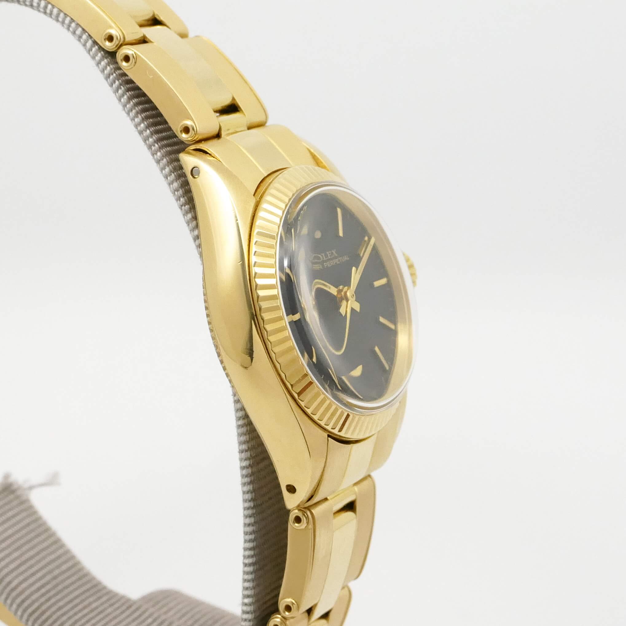 ROLEX OYSTER PERPETUAL
