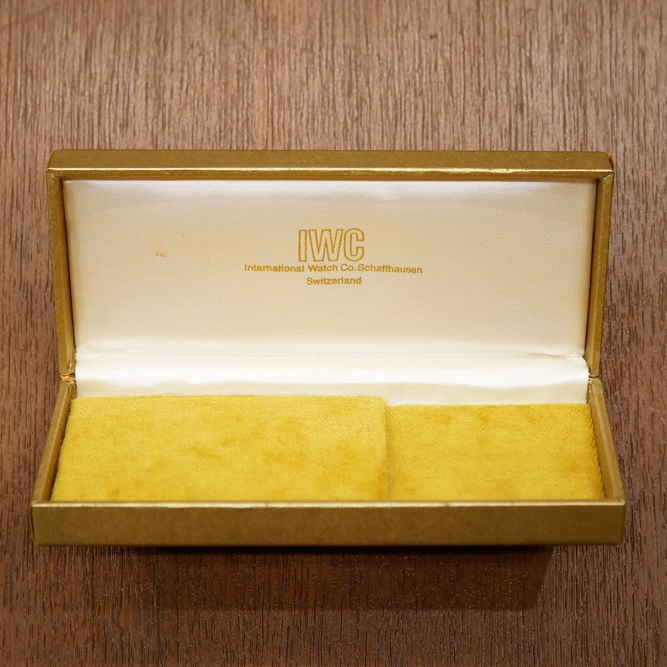 IWC ROUND MODEL