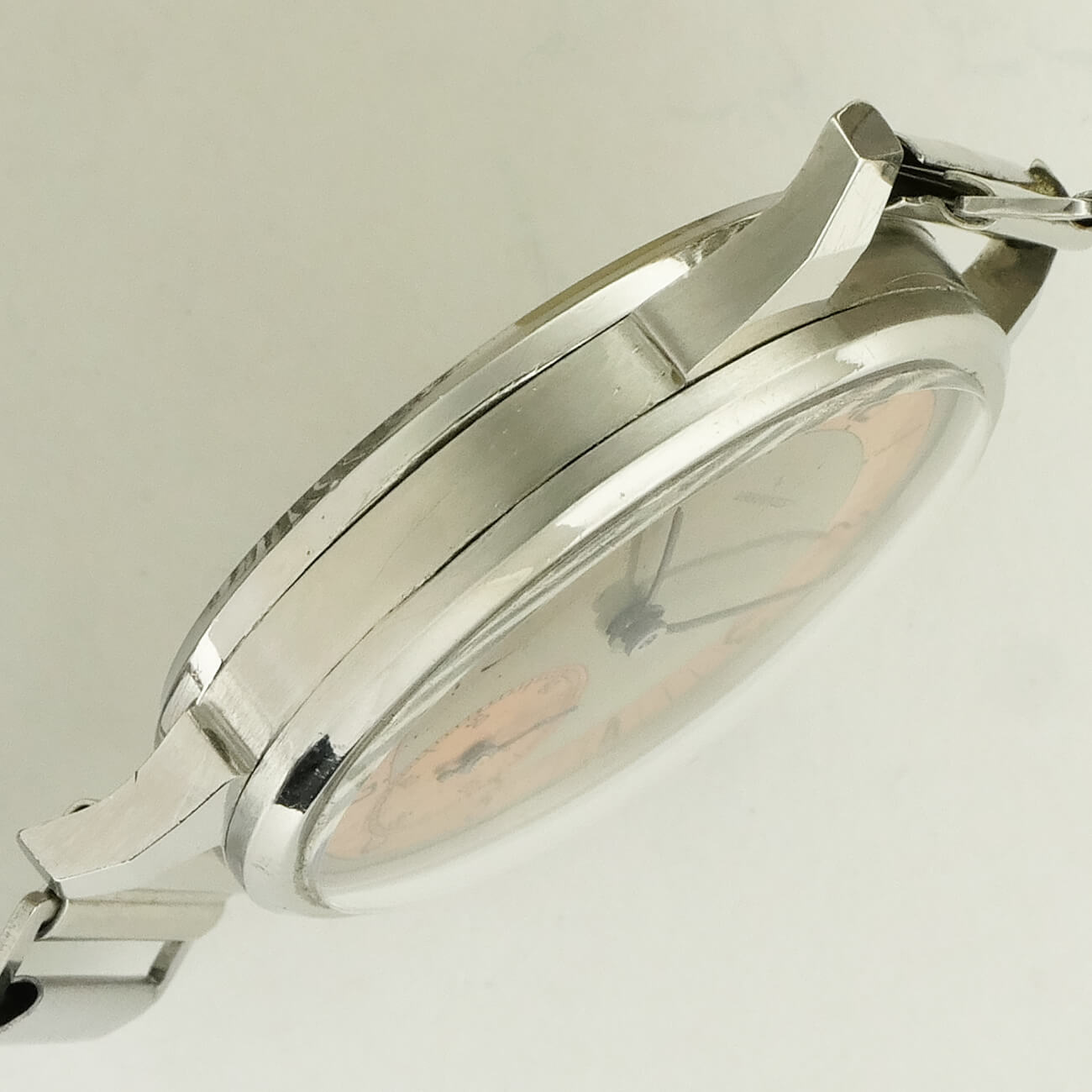 LONGINES ROUND MODEL