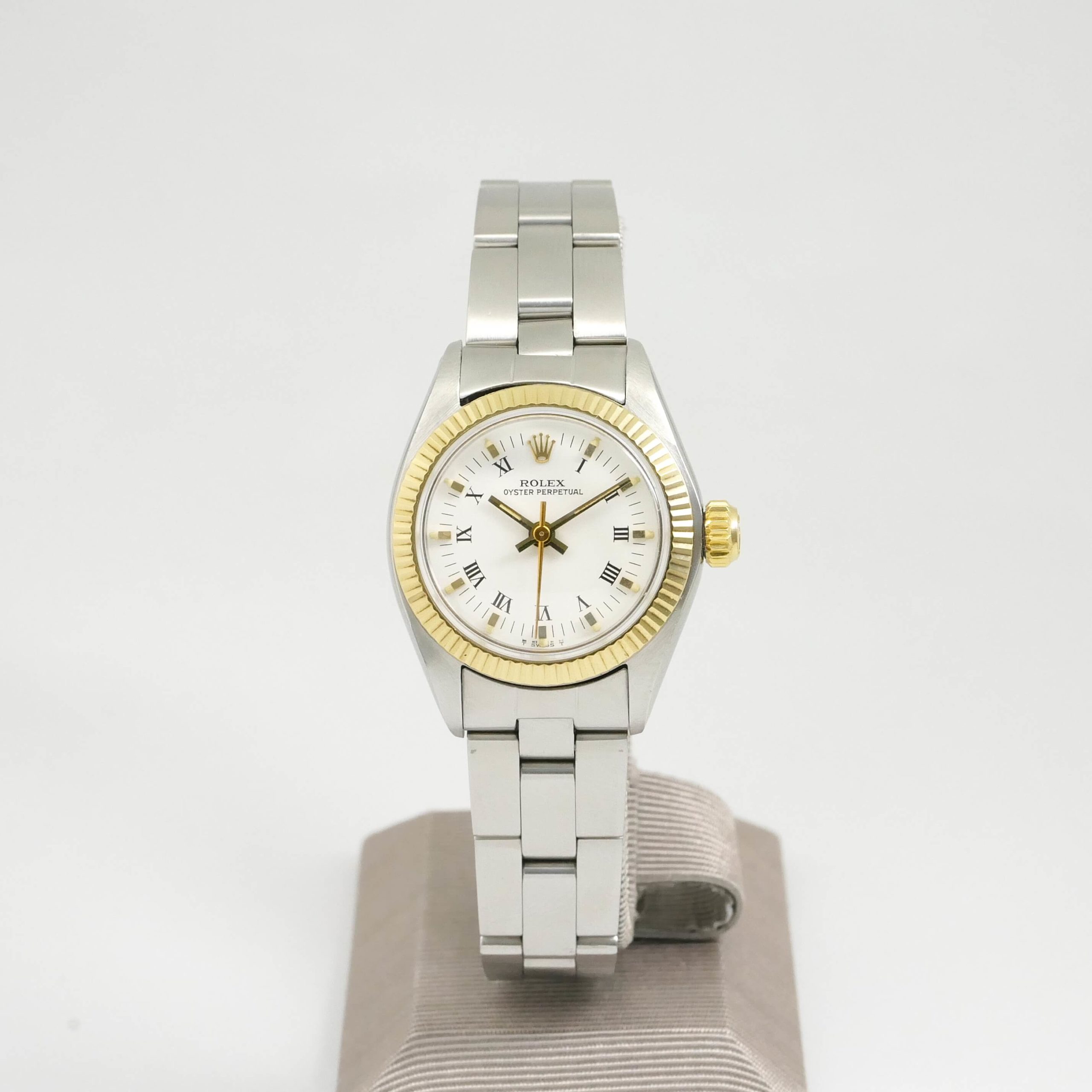 ROLEX OYSTER PERPETUAL
