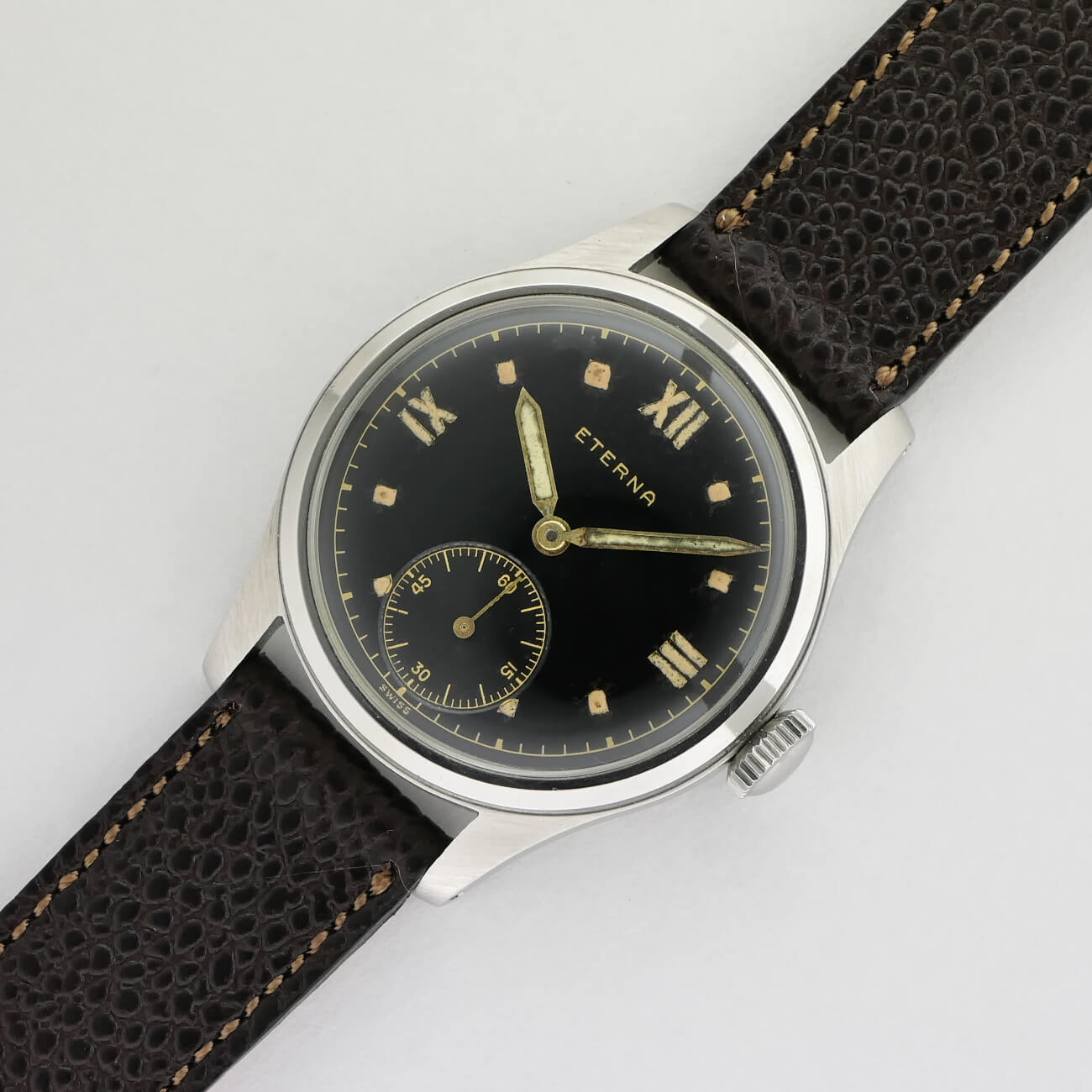ETERNA ROUND MODEL
