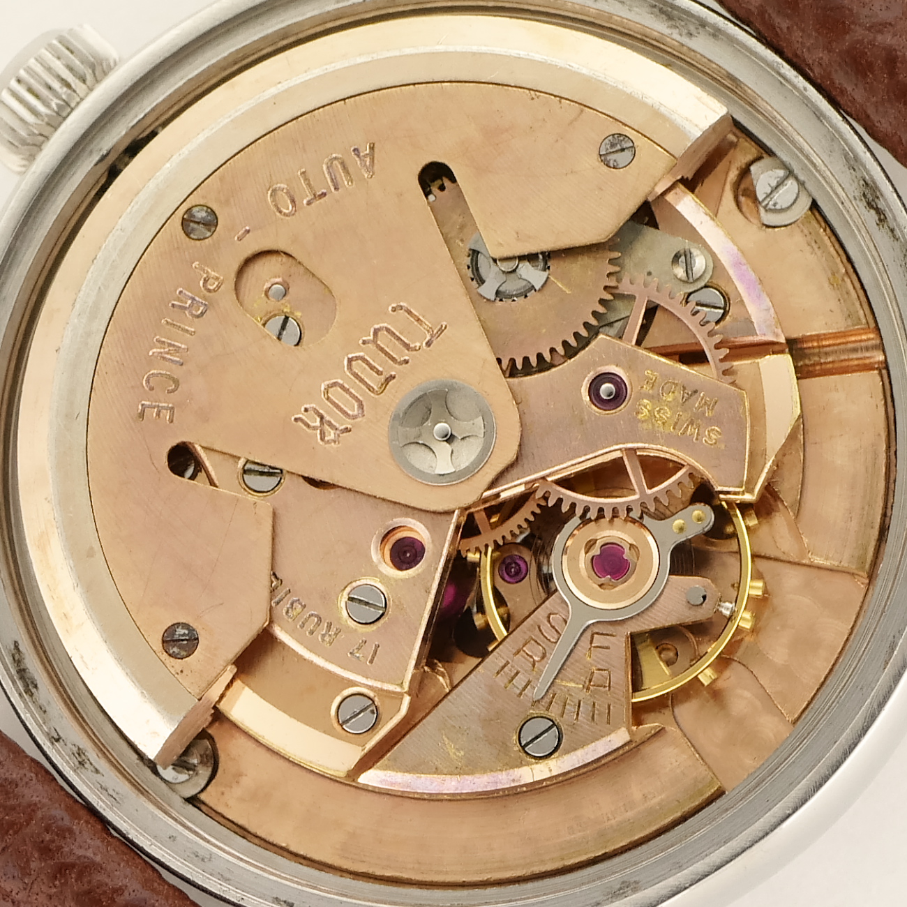 TUDOR ROUND MODEL 