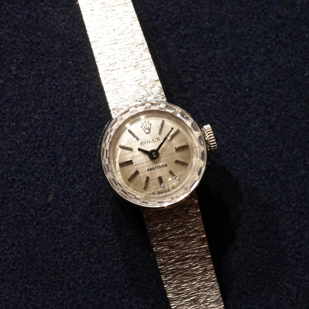 ROLEX ROUND MODEL