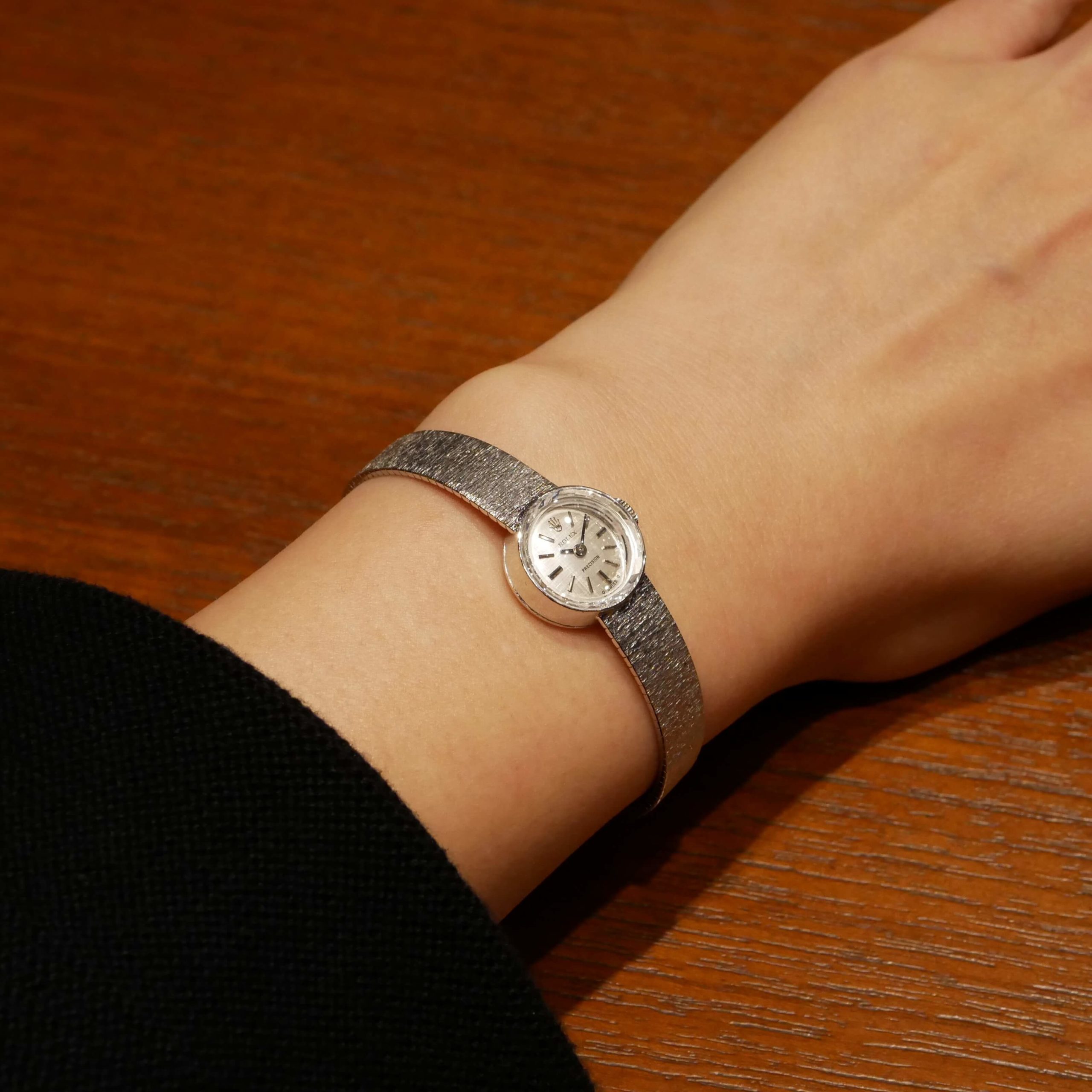 ROLEX ROUND MODEL