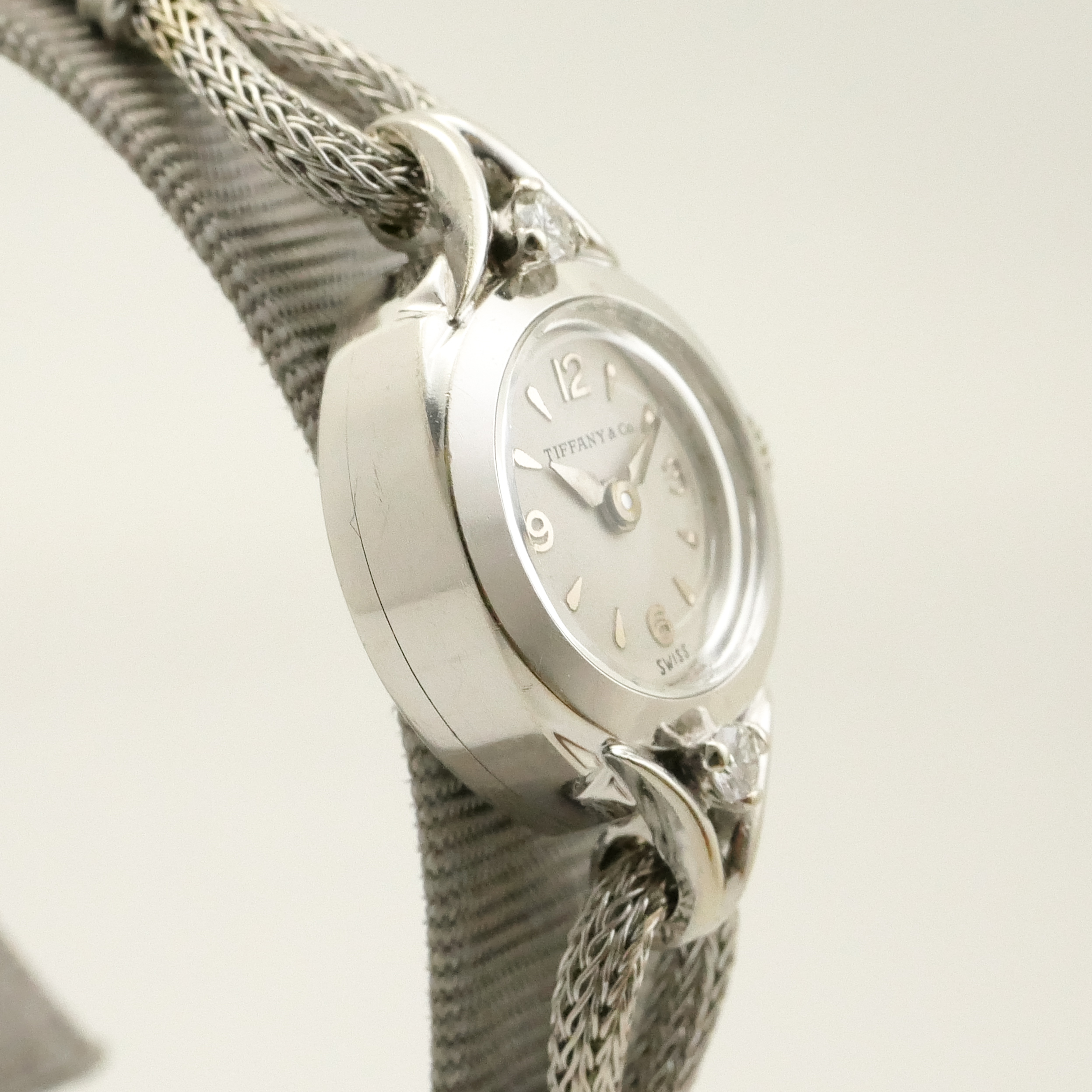 TIFFANY&CO. ROUND MODEL