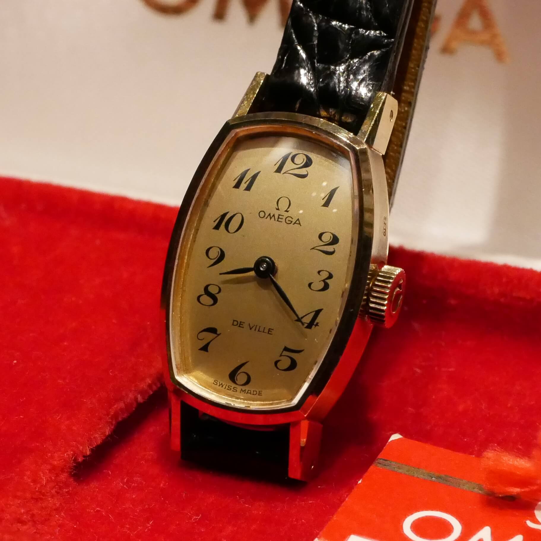 OMEGA DE VILLE
