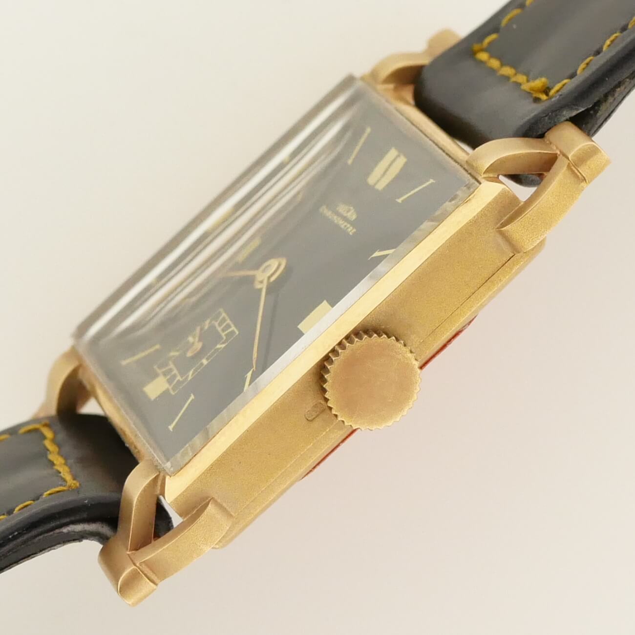 VULCAIN SQUARE MODEL